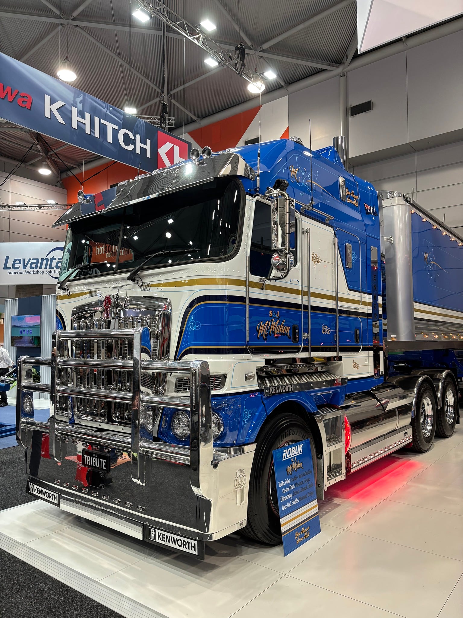 A customised blue and white Kenworth show truck